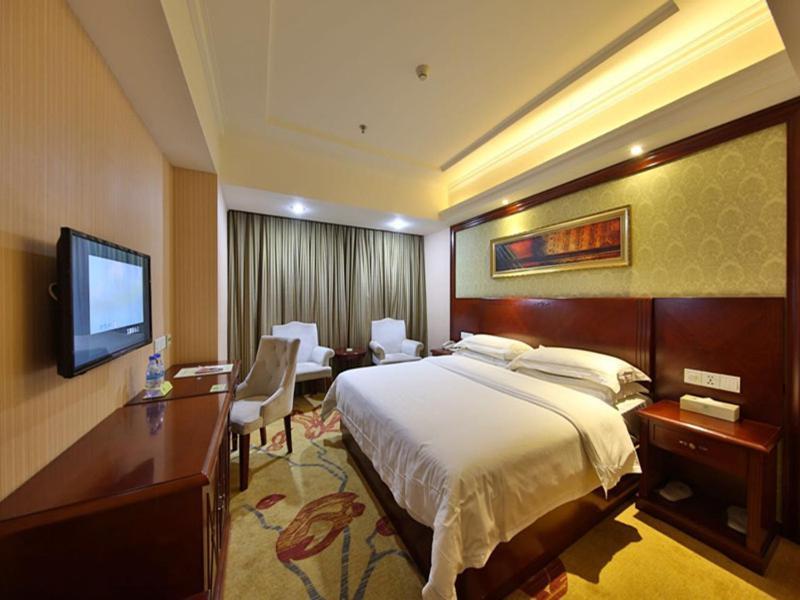 Vienna Hotel Zhangjiajie North Railway Station Экстерьер фото