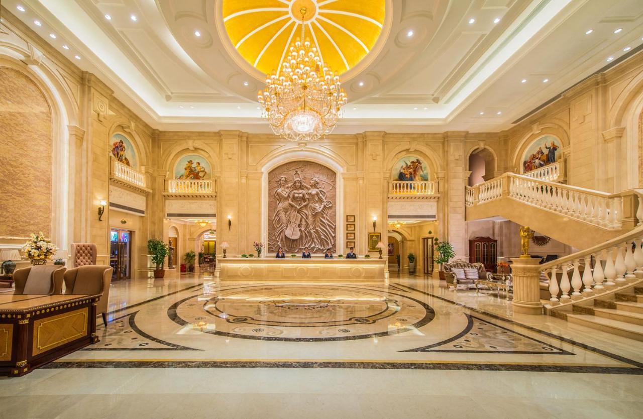 Vienna Hotel Zhangjiajie North Railway Station Экстерьер фото